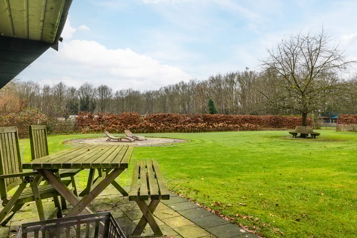 Photo 54 of Wilfred Stillweg 1