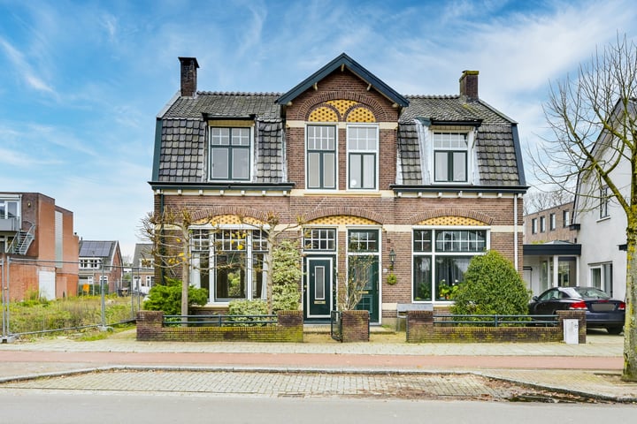 2e Hogeweg 111