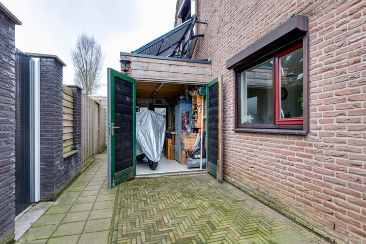Photo 6 of Pater Jan de Vriesstraat 44
