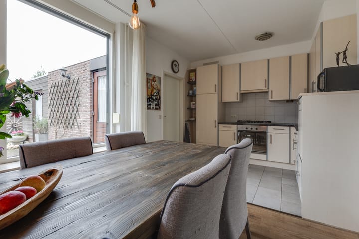 Photo 12 of Pater Jan de Vriesstraat 44