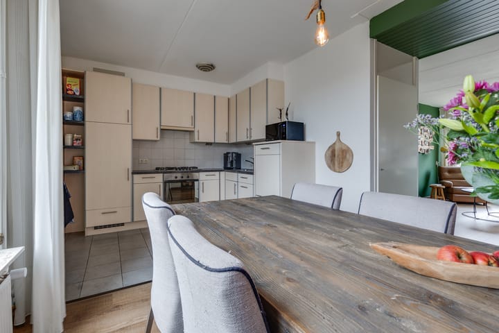 Photo 14 of Pater Jan de Vriesstraat 44