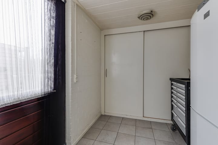 Photo 17 of Pater Jan de Vriesstraat 44