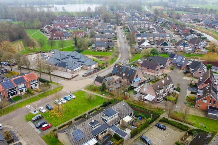 Photo 55 of Pater Jan de Vriesstraat 44