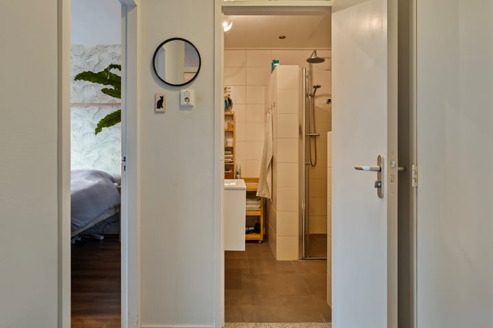 Foto 15 van Vanekerstraat 153