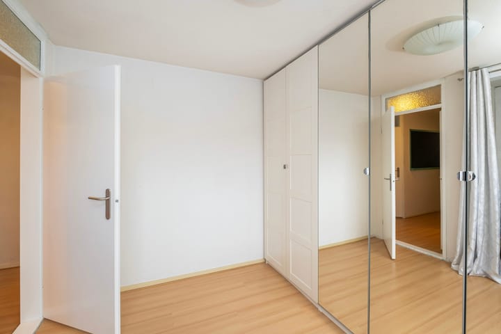 Foto 25 van Thomsonstraat 17