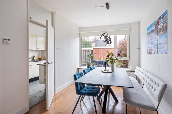 Foto 9 van Van Ghentstraat 4