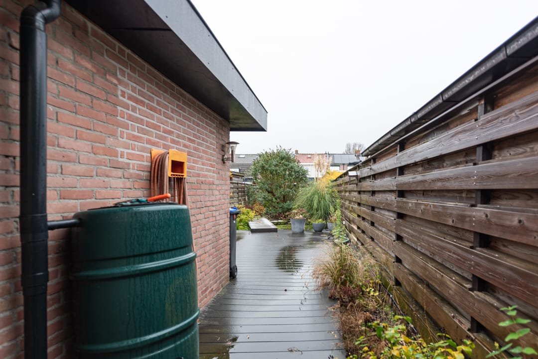 Photo 16 of Geuzenweg 147