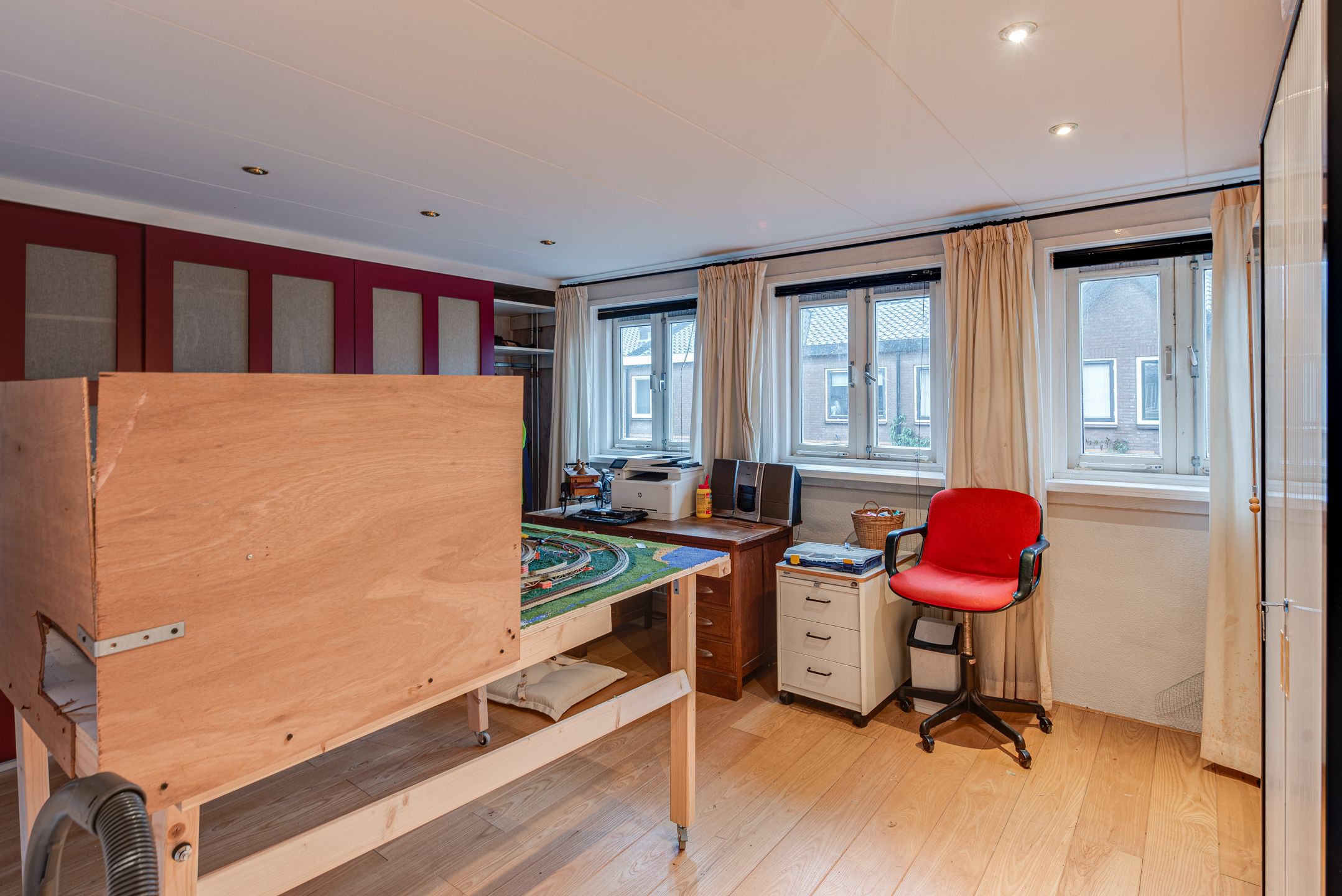 Photo 27 of Geuzenweg 147