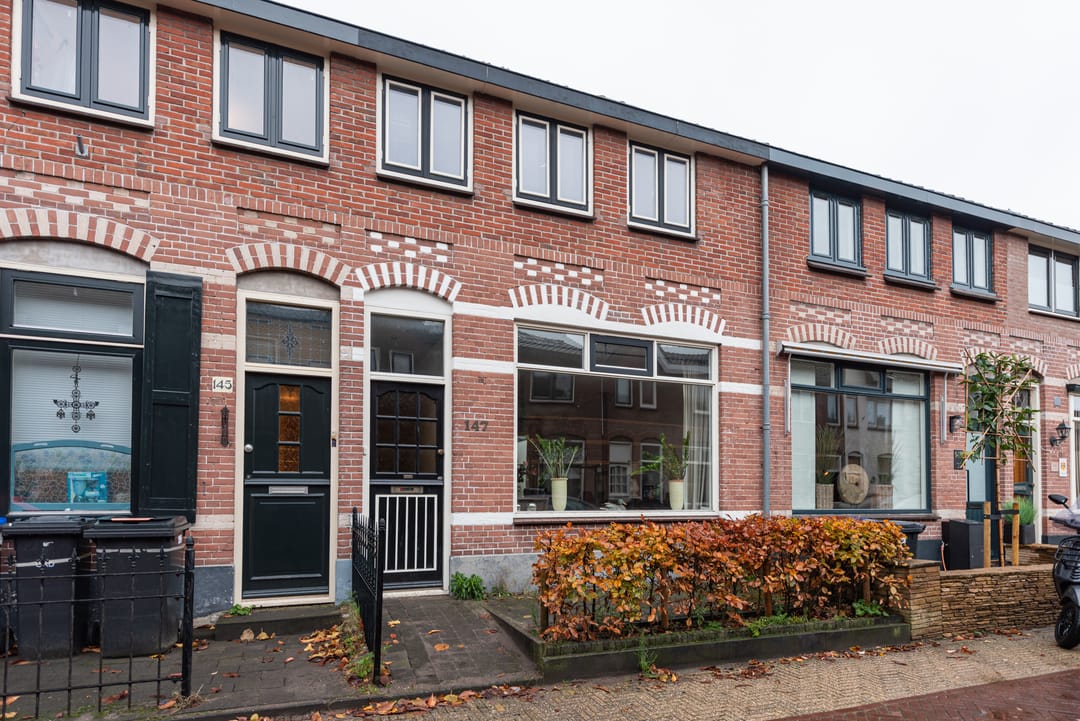 Photo 28 of Geuzenweg 147