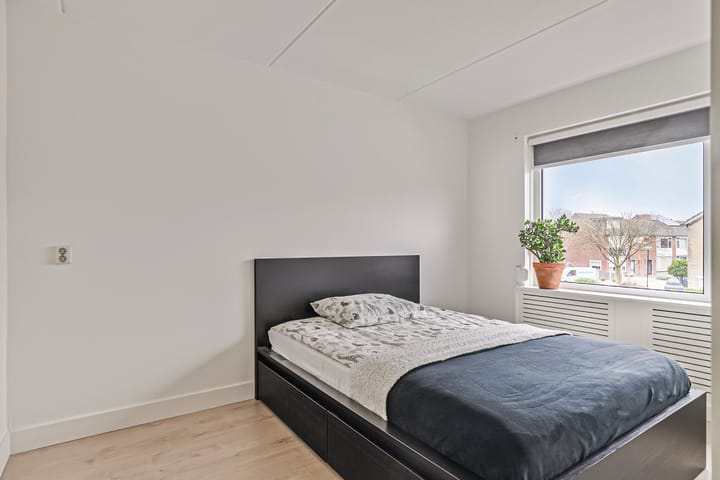 Foto 24 van A. van Drielstraat 34