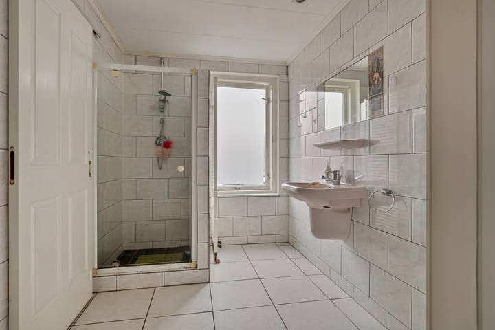 Foto 22 van Ten Ankerweg 1-A