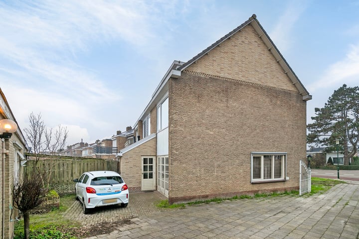 View photo 39 of Ten Ankerweg 1-A