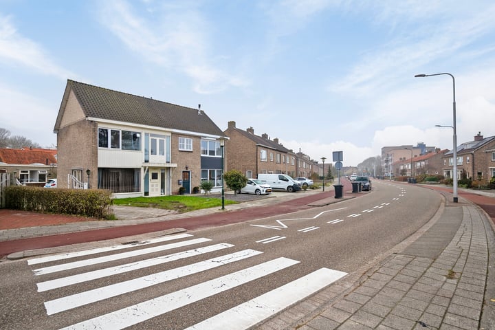 View photo 42 of Ten Ankerweg 1-A