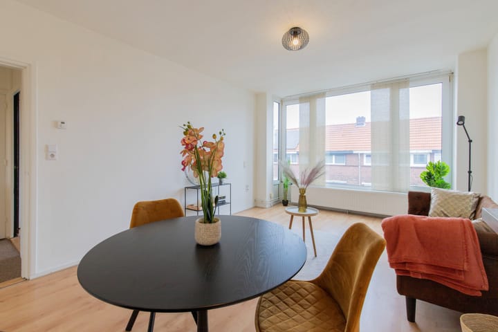 Foto 9 van Mgr. Feronstraat 78