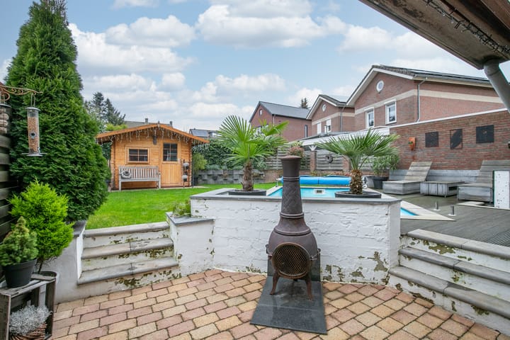 Foto 33 van John Erkensstraat 4