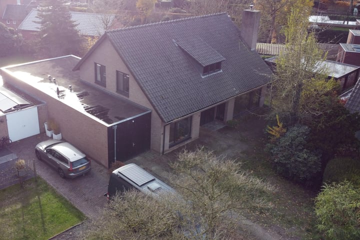 Bekijk foto 2 van Spelthof 6