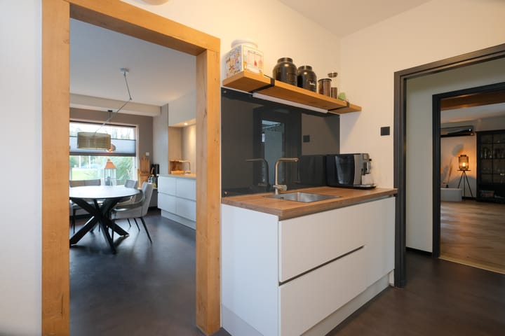 Foto 12 van Wierdensestraat 153