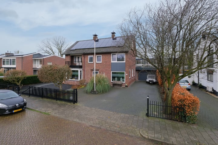 View photo 34 of Wierdensestraat 153