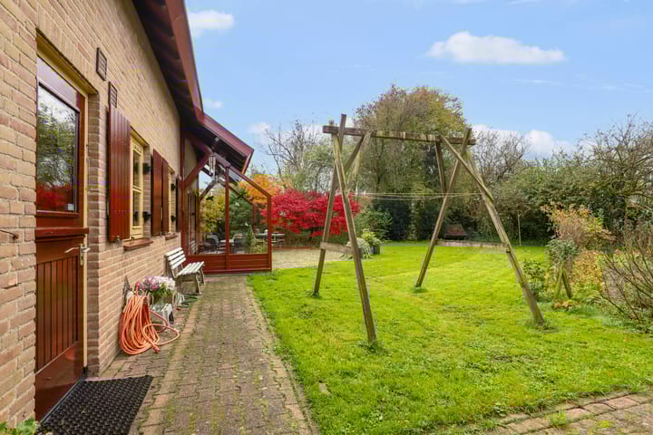 Foto 24 van Emmerik 40