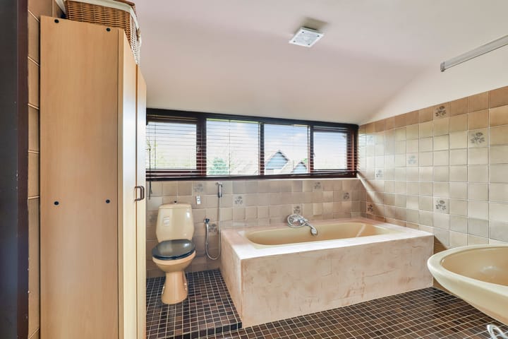 Foto 42 van Emmerik 40