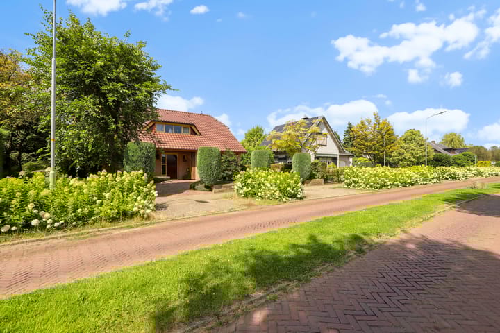 Foto 45 van Emmerik 40