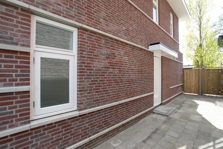 View photo 5 of Bornsestraat 161