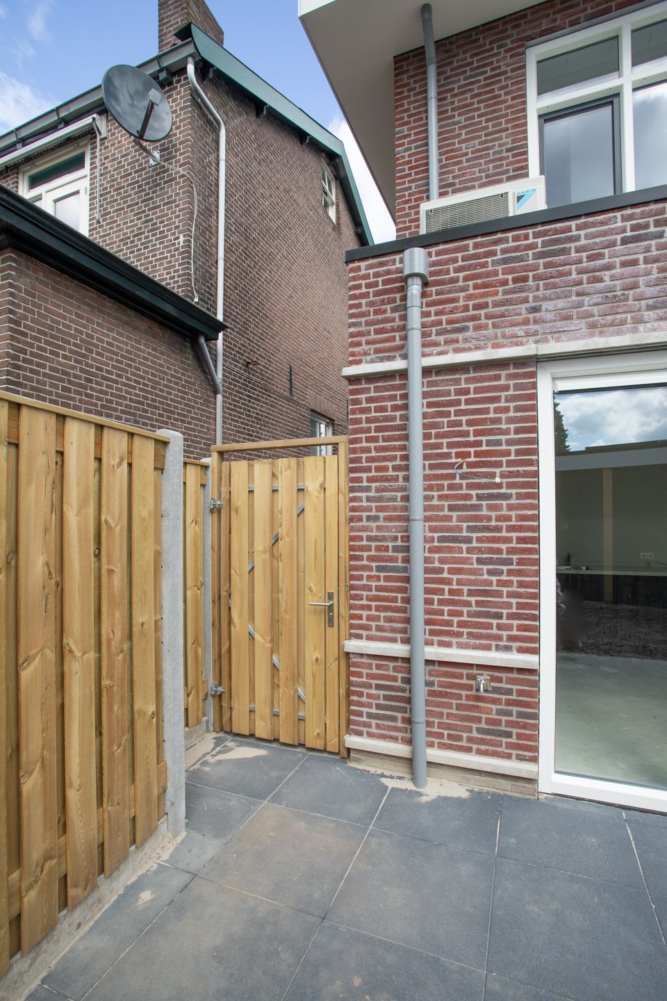 Foto 16 van Bornsestraat 161