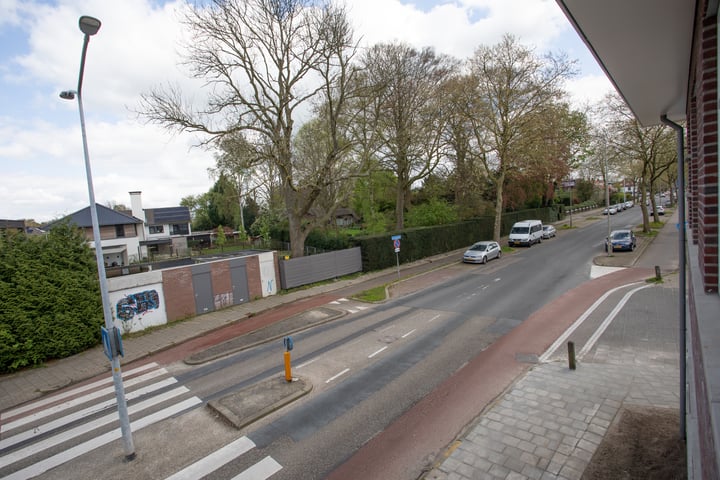 View photo 20 of Bornsestraat 161