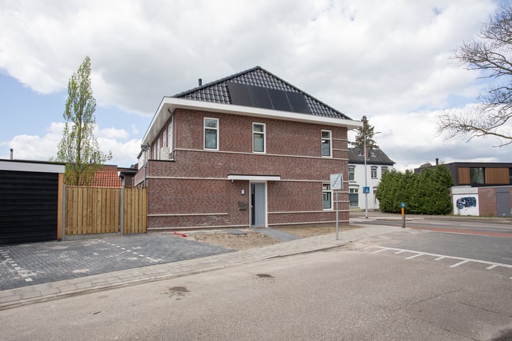 View photo 30 of Bornsestraat 161