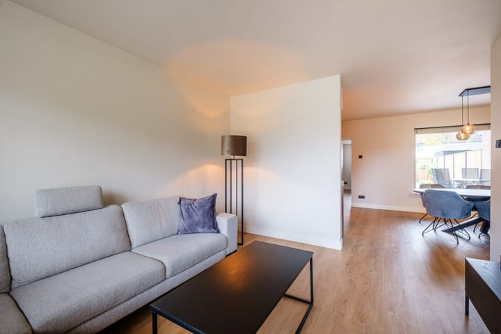 Foto 11 van Lijster 30