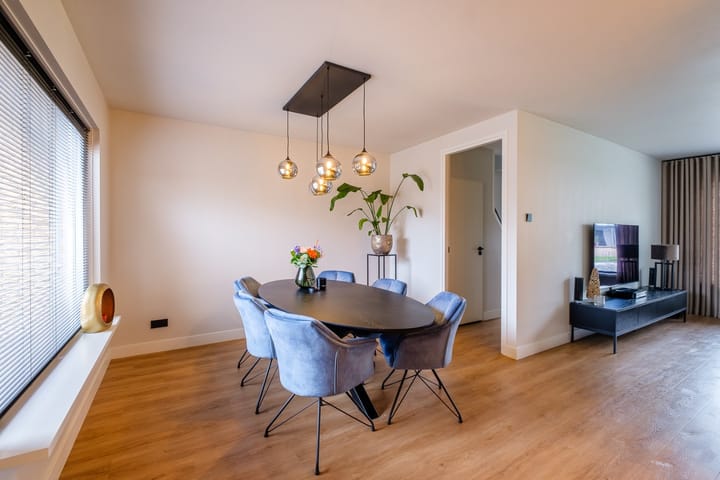 Foto 13 van Lijster 30