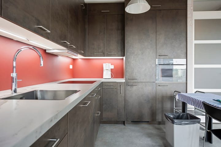 Photo 8 of Weerdingerstraat 349