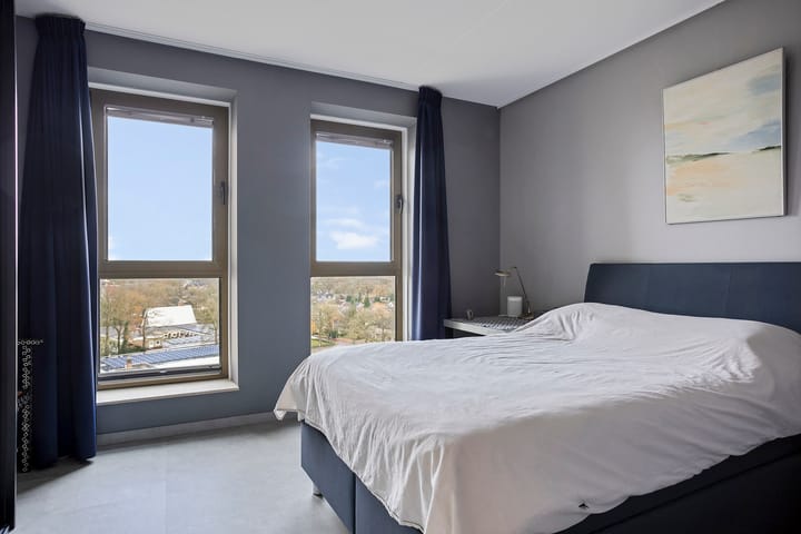 Photo 15 of Weerdingerstraat 349