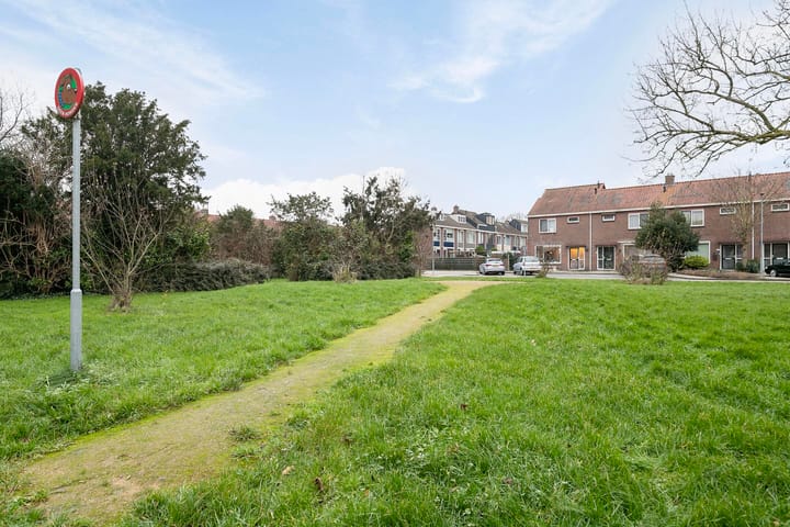 Foto 30 van Pieter Appelplein 49