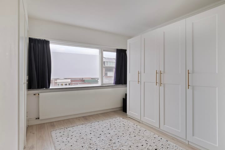 Foto 15 van Pieter Appelplein 49