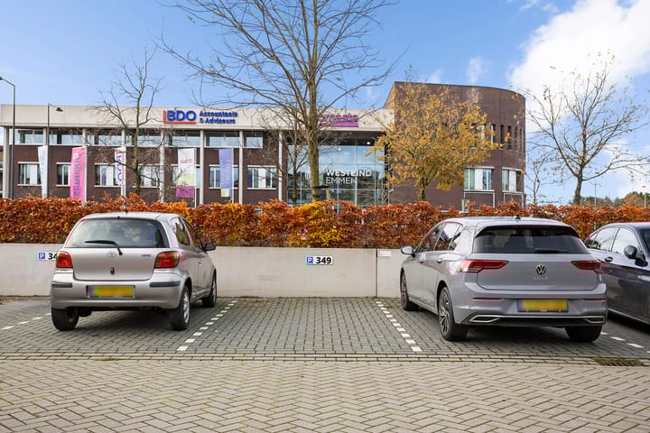 Photo 26 of Weerdingerstraat 349