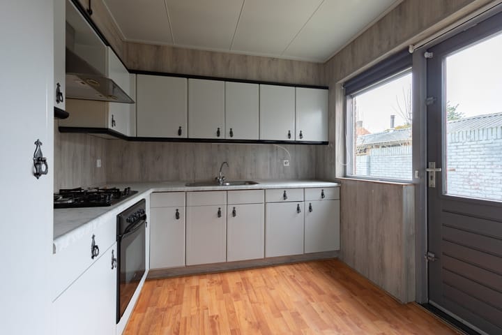 Foto 16 van Tesselschadestraat 10