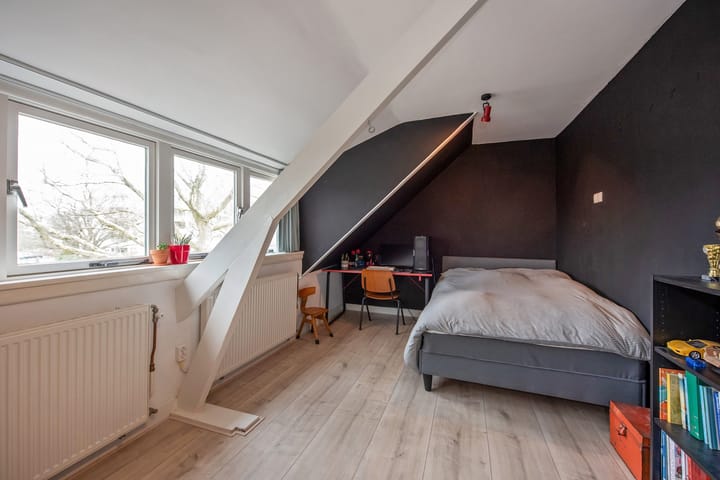 Photo 35 of Koningin Julianaweg 154