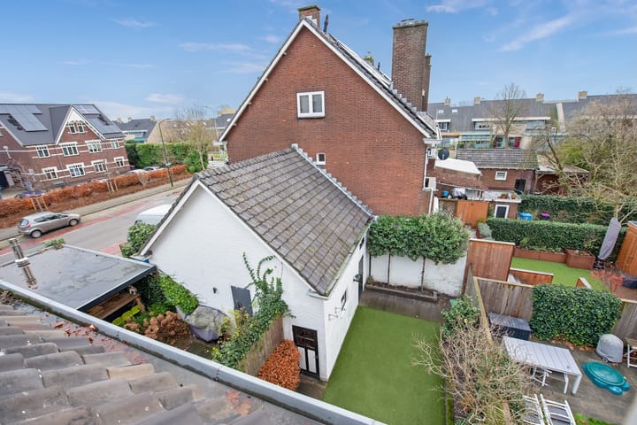 Photo 39 of Koningin Julianaweg 154