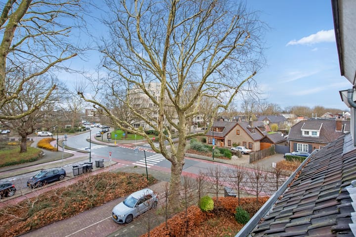 Photo 40 of Koningin Julianaweg 154