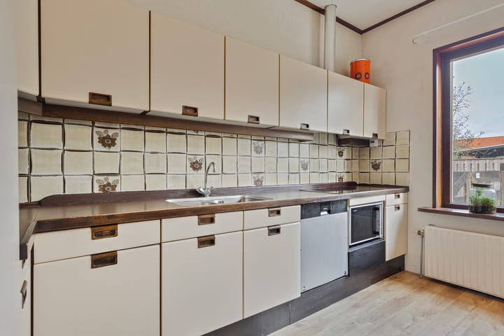 Photo 10 of Zuiderdiep 327