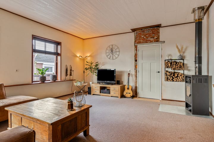 Photo 18 of Zuiderdiep 327