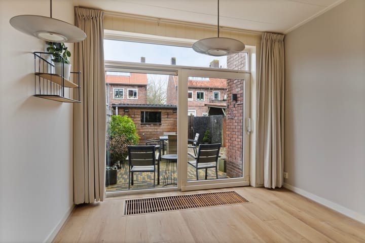 Foto 9 van Sloetstraat 45