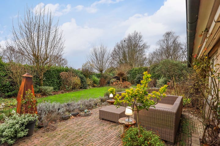 Photo 28 of Dijkweideweg 15