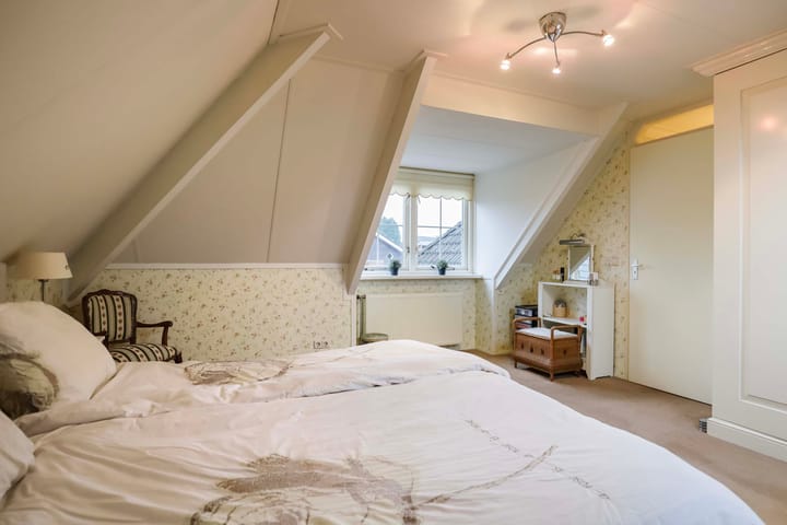 Photo 38 of Dijkweideweg 15