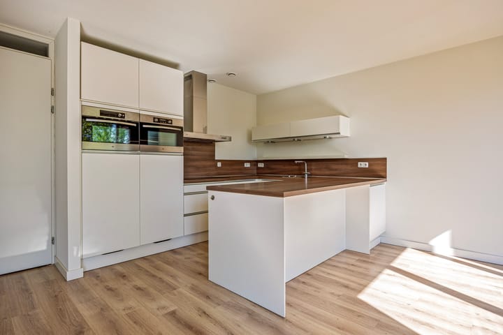 Foto 20 van Wethouder Schuurmanslaan 8-B