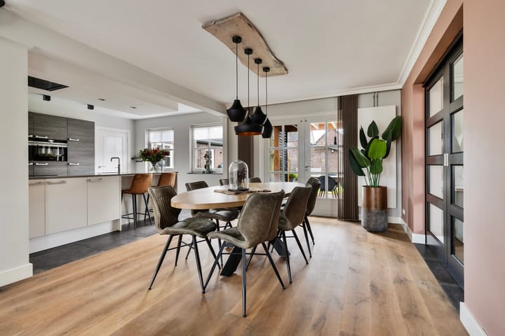 Foto 3 van Hoefblad 14