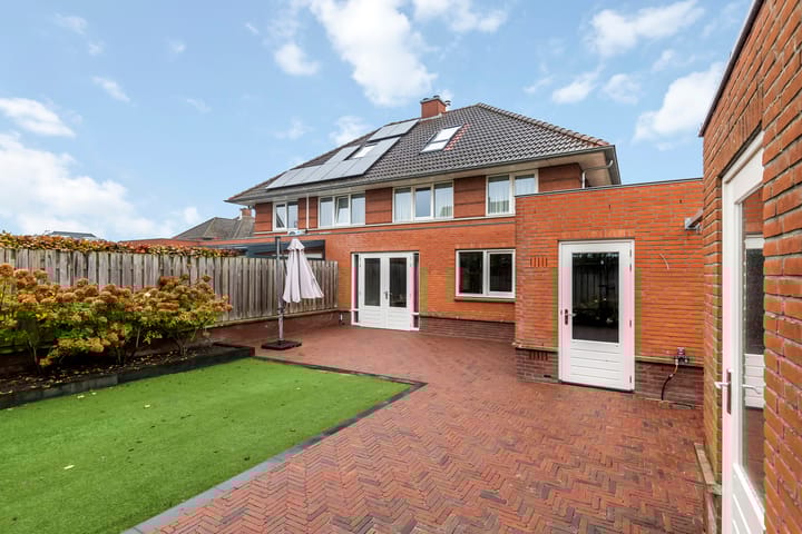 Foto 33 van Denariusstraat 13