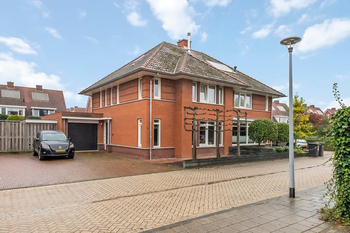 Foto 34 van Denariusstraat 13