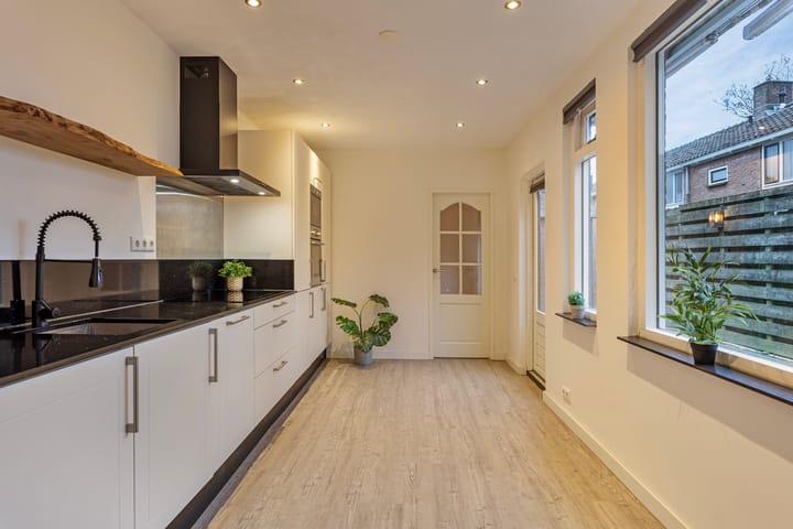 Foto 15 van Zulthereschweg 47